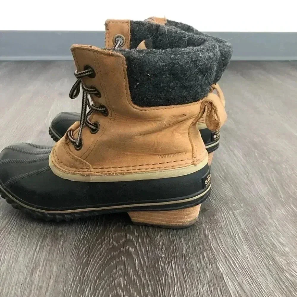 Sorel Slimpack II Lace Up Waterproof Duck Boots Black/Kettle: 6.5